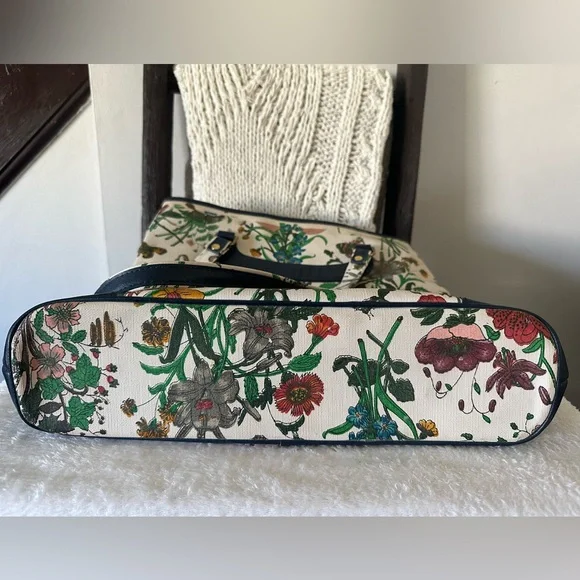 Vintage Gucci Floral Tote - Picture 12 of 14